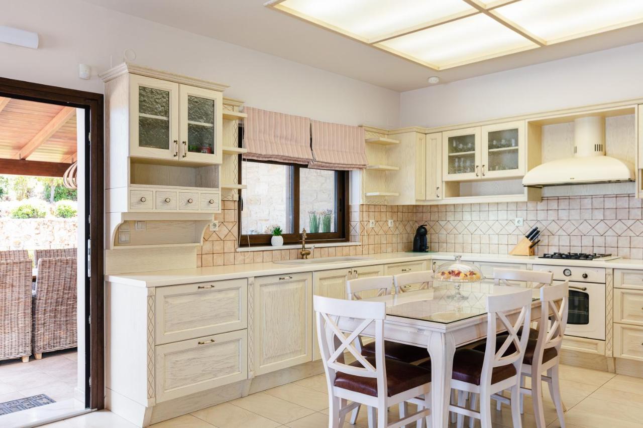 Villa Golden Hill خانيا المظهر الخارجي الصورة